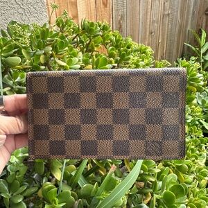 LOUIS VUITTON Damier Ebene bi-fold Brown Wallet